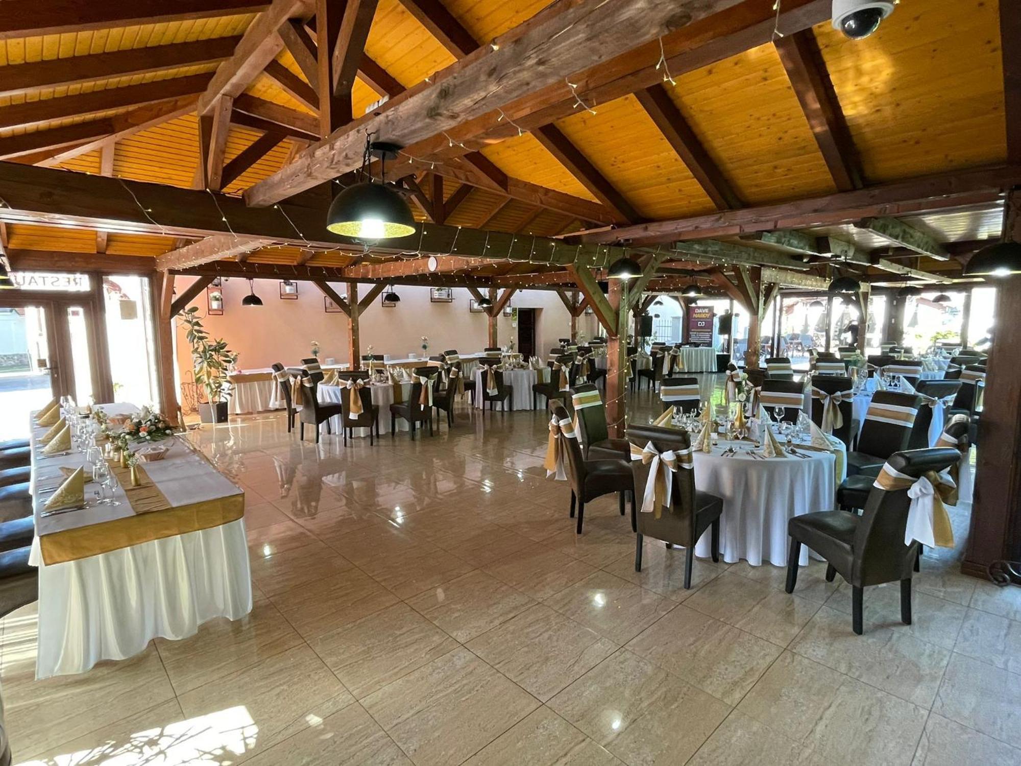 Penzion Bebek Filakovo Екстер'єр фото
